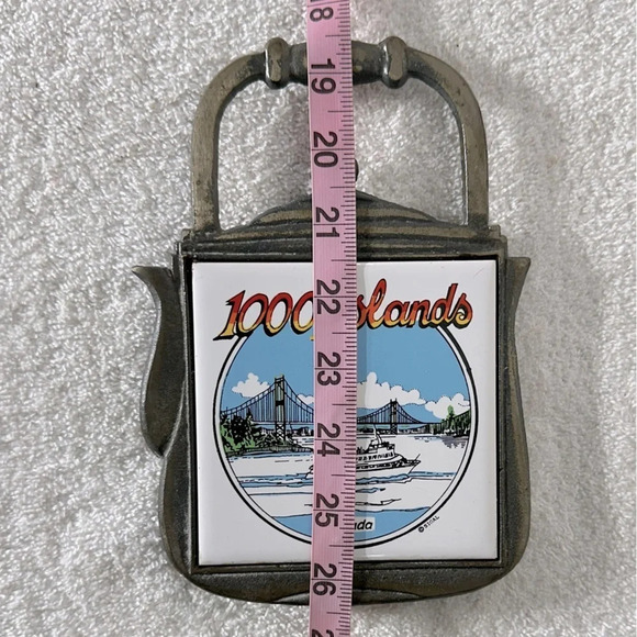 Vintage Metal Teapot Shaped Trivet W Ceramic Tile 1000 Islands  Canada - Picture 11 of 11